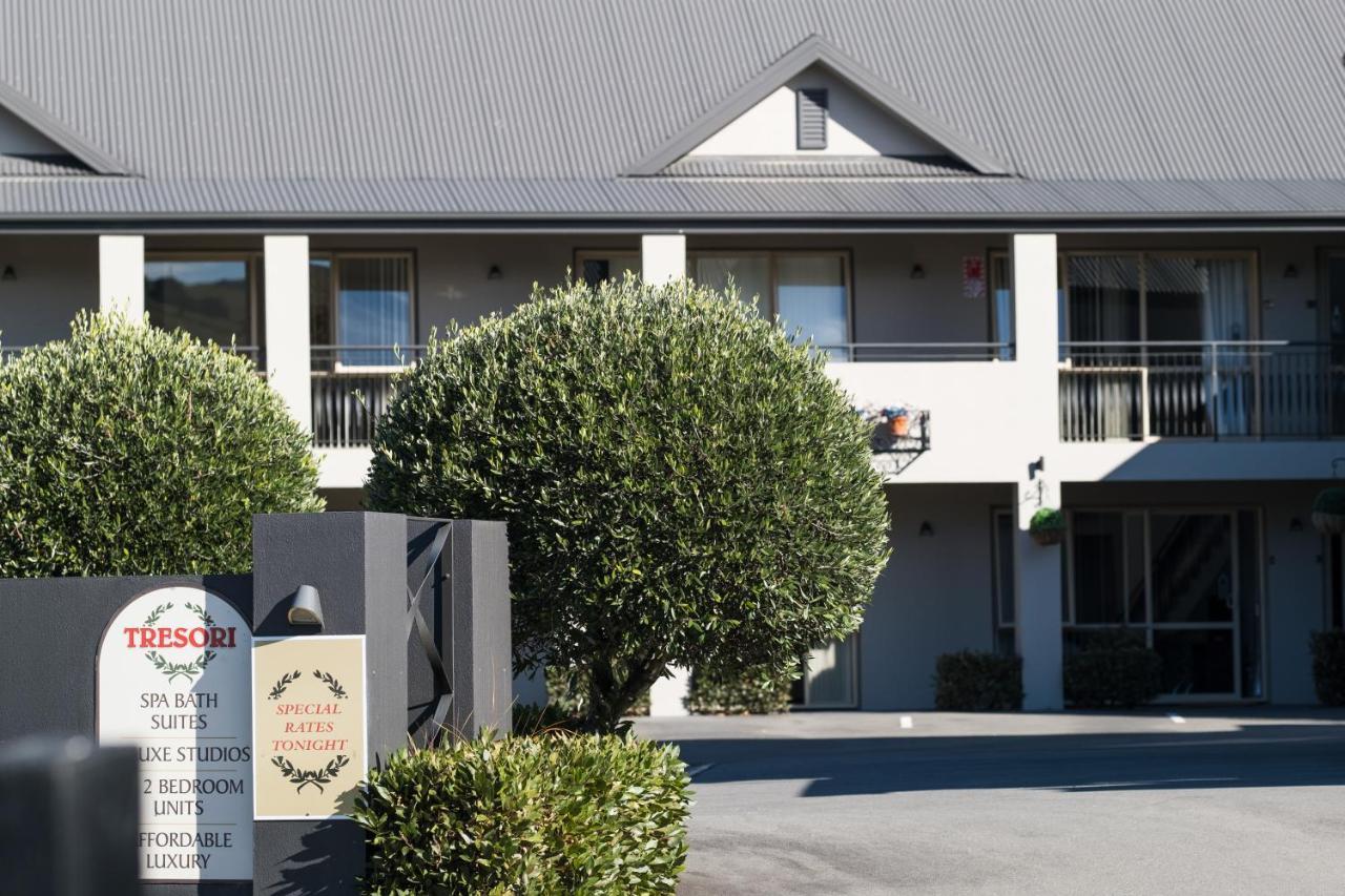 Tresori Motor Lodge Akaroa Buitenkant foto